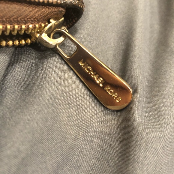 Michael Kors wallet - Picture 3 of 3